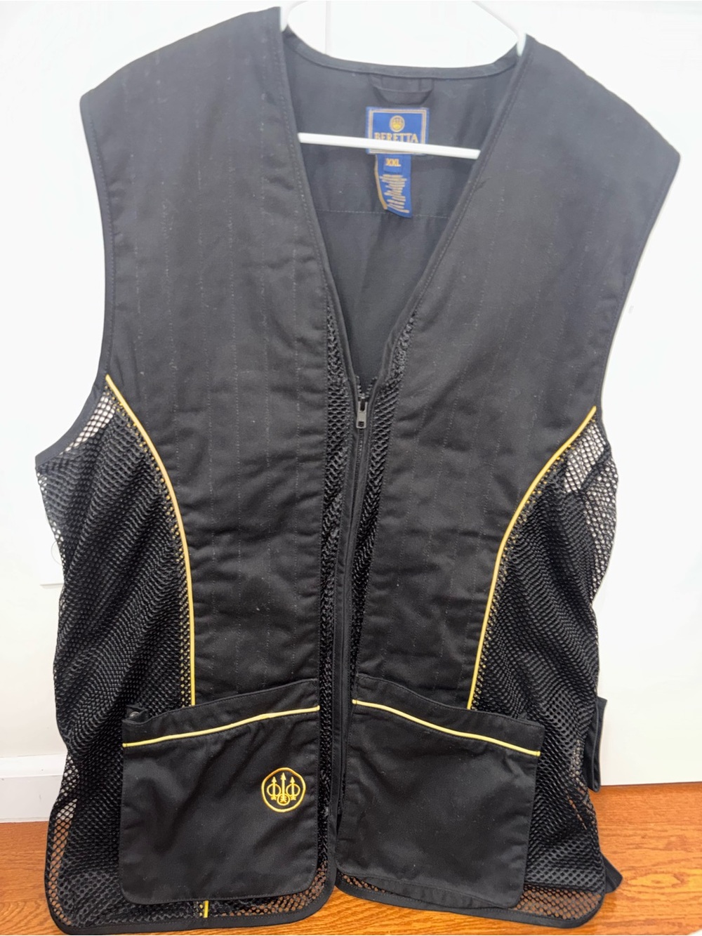 Beretta Pigeon Black & Yellow Shooting Vest Size Small
